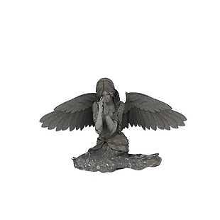 天使的翅膀女孩雕像