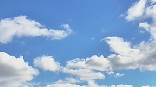 蓝色天空云彩视频素材