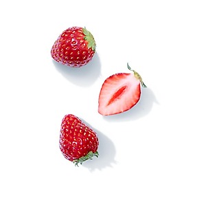新鲜草莓水果元素