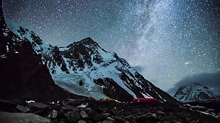 极光山脉夜景视频