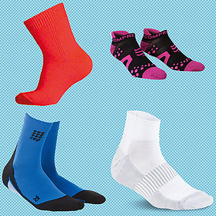 四种颜色袜子免抠png透明图层素材