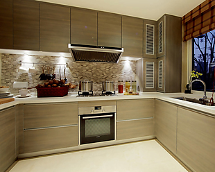 现代厨房木制壁柜室内装修效果图