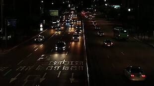 韩国夜间交通