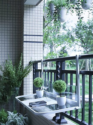 现代简约阳台绿植装饰实景效果图