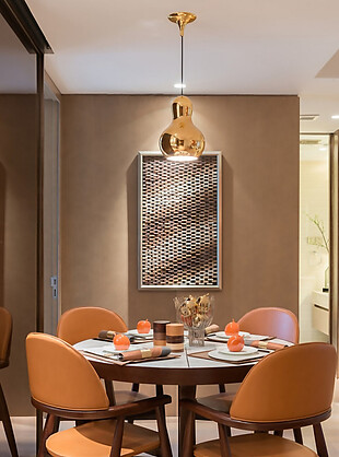 简约风室内设计暖色调餐厅餐桌效果图