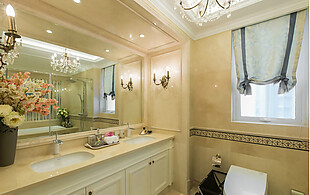 欧式经典大理石墙面浴室装修效果图