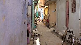 狭窄的印度街