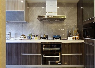 大气中式原木色厨房橱柜效果图