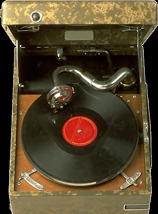 手绘复古气息唱片机png透明素材