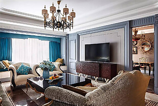现代轻奢客厅蓝色窗帘室内装修效果图