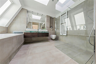 现代文雅浴室浅褐色背景墙室内装修效果图