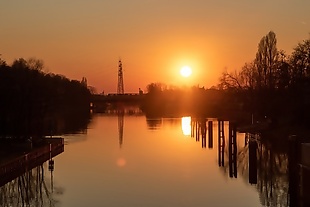 莱茵河日落美景