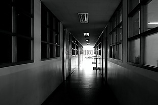 学校,走廊,黑色和白色